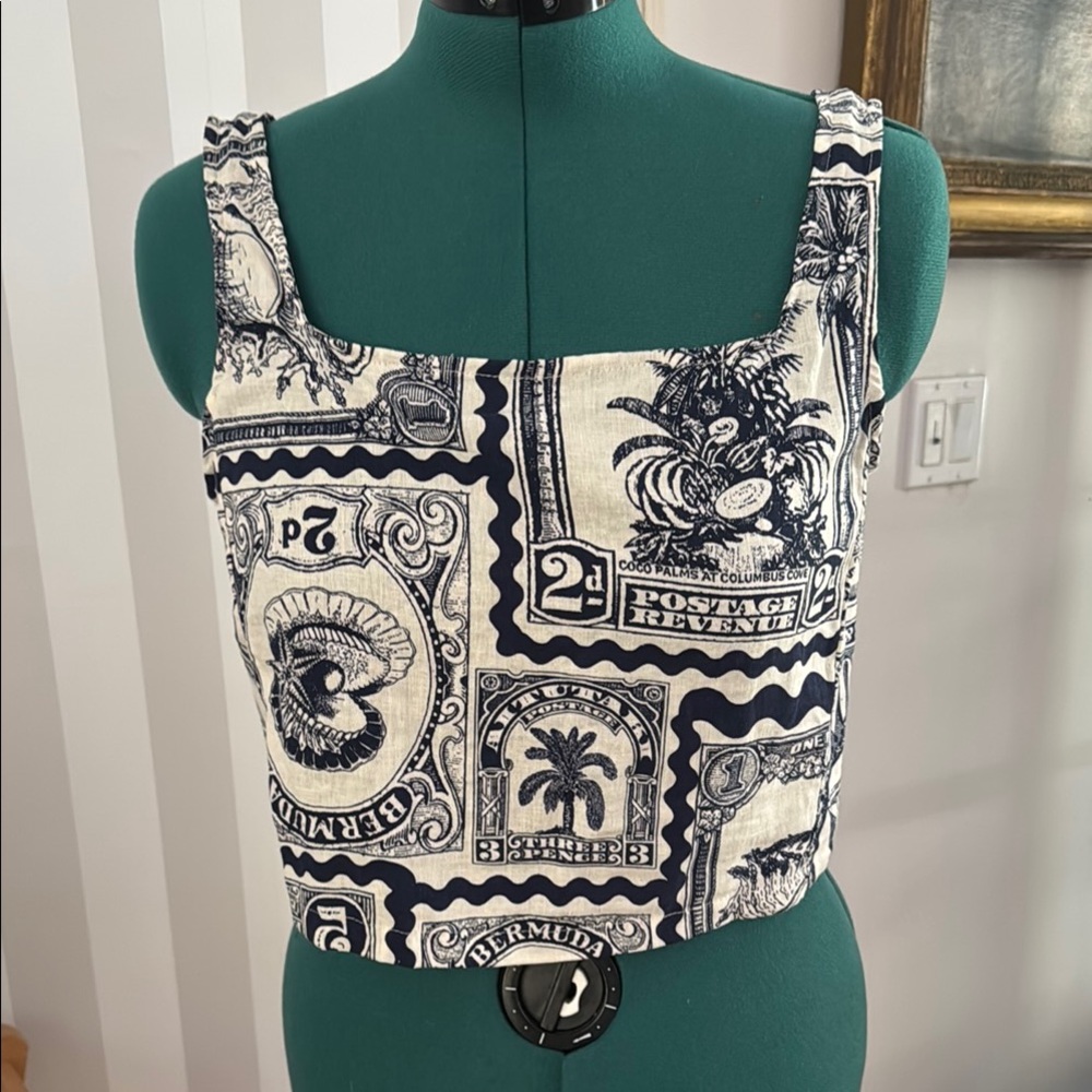 NWT blue and White Stamp Print Women's Top